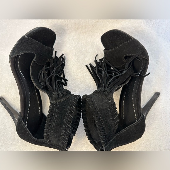 Chinese Laundry Fringe Zipper Heel Size5.5 New W/Out Tags. Never worn - Picture 2 of 9